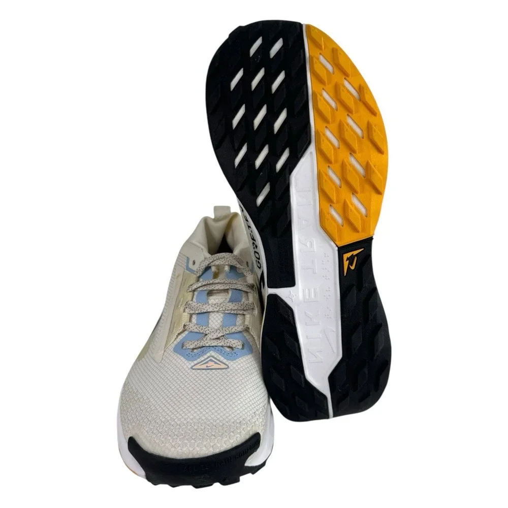 Nike Pegasus Trail 5 GORE-TEX FQ0912-003 Women Size 8 No Box